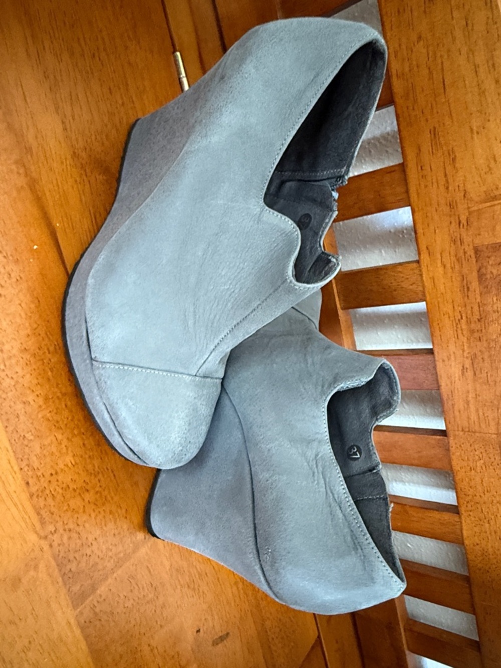 Cordani Womens Pump Size 37 
Gray Ankle Wedge Booties
